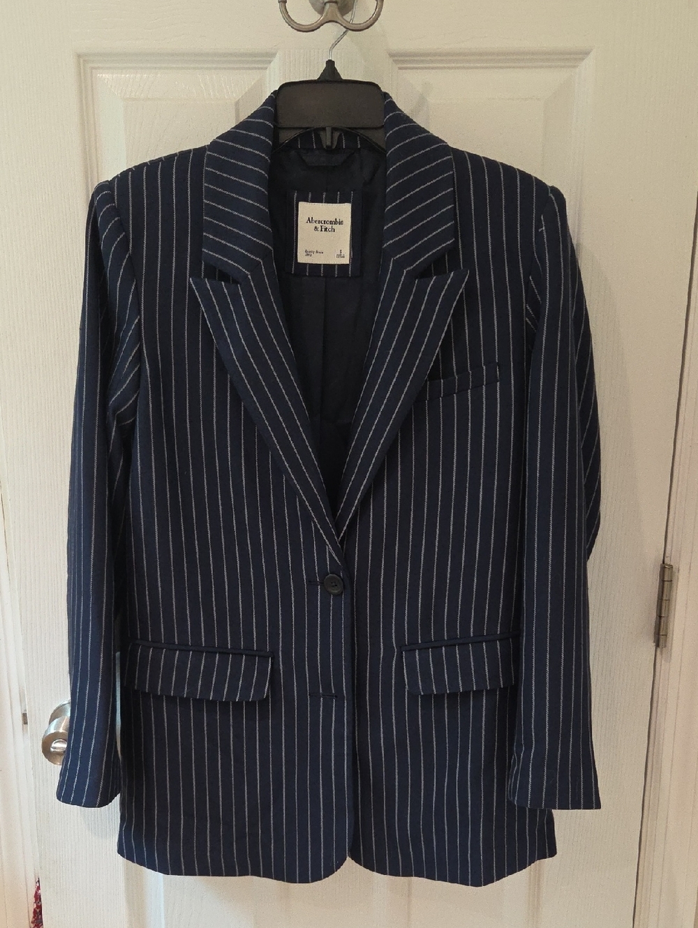 Abercrombie & Fitch Navy and White Pinstripe Blazer